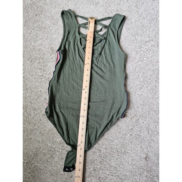 Heart & Hips Bodysuit Size Medium Sleeveless Bodice Criss Cross Green Boho Beach - Picture 9 of 10